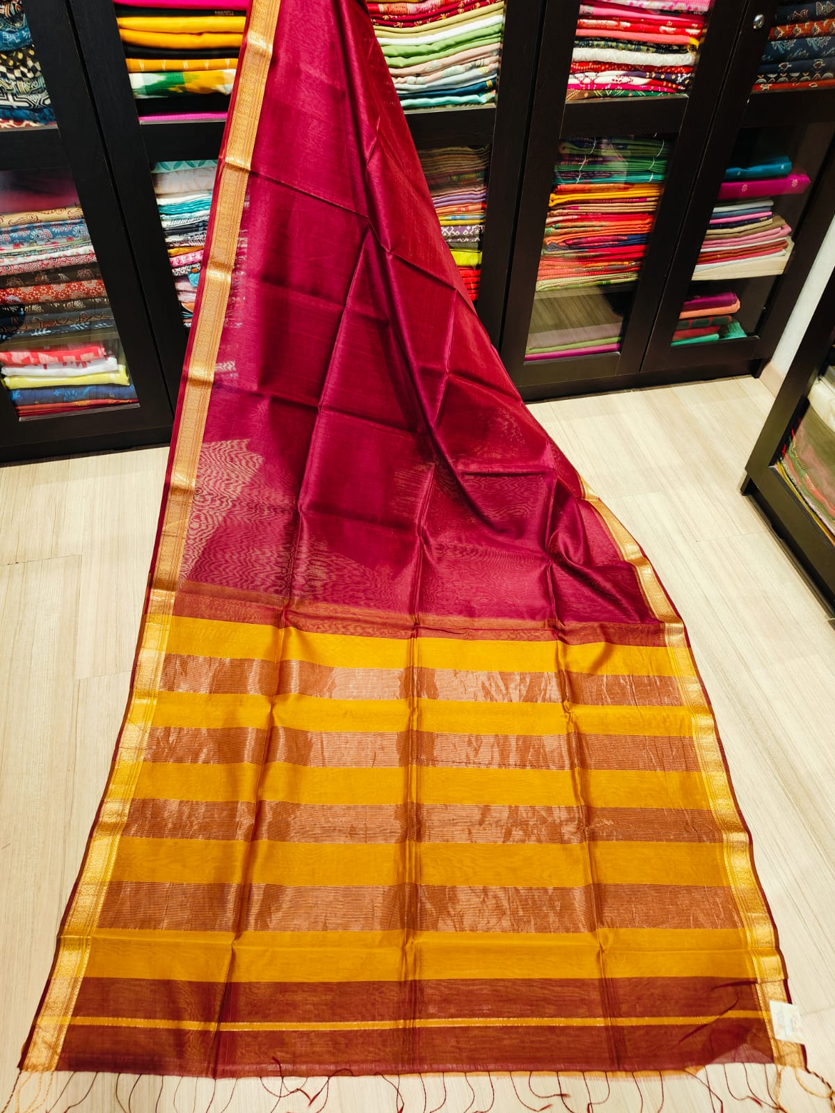 Maheshwari Silk Saree With Contrast Blouse