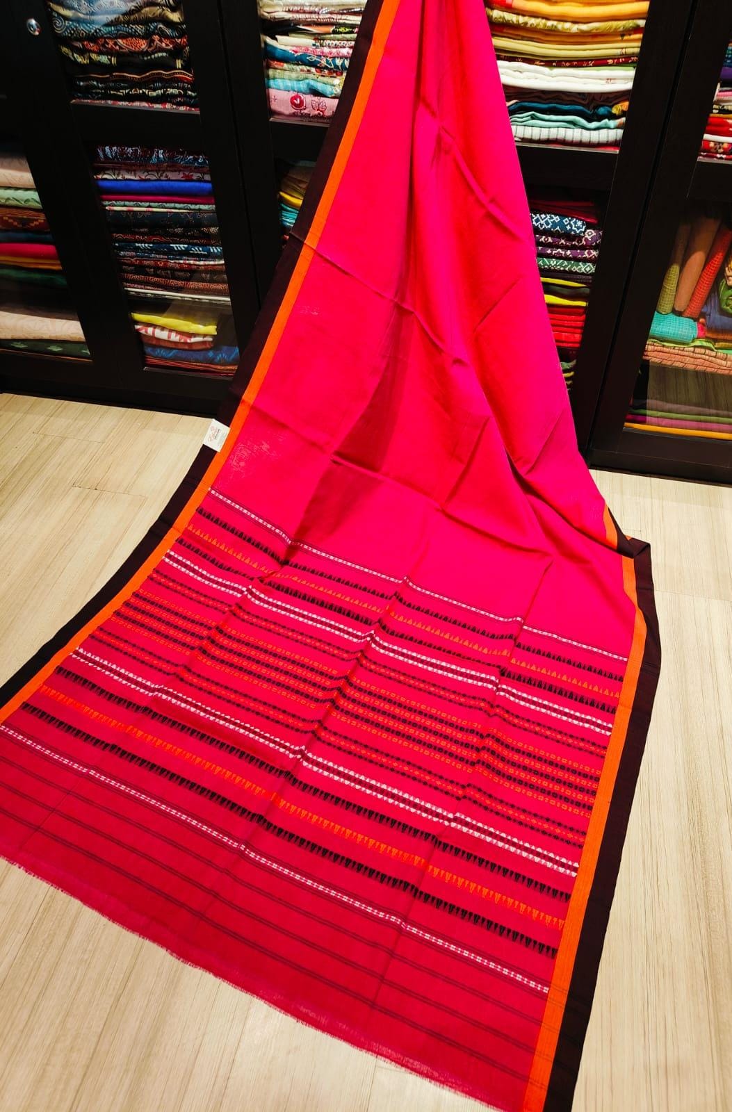Begumpuri Cotton Sarees With Running Blouse