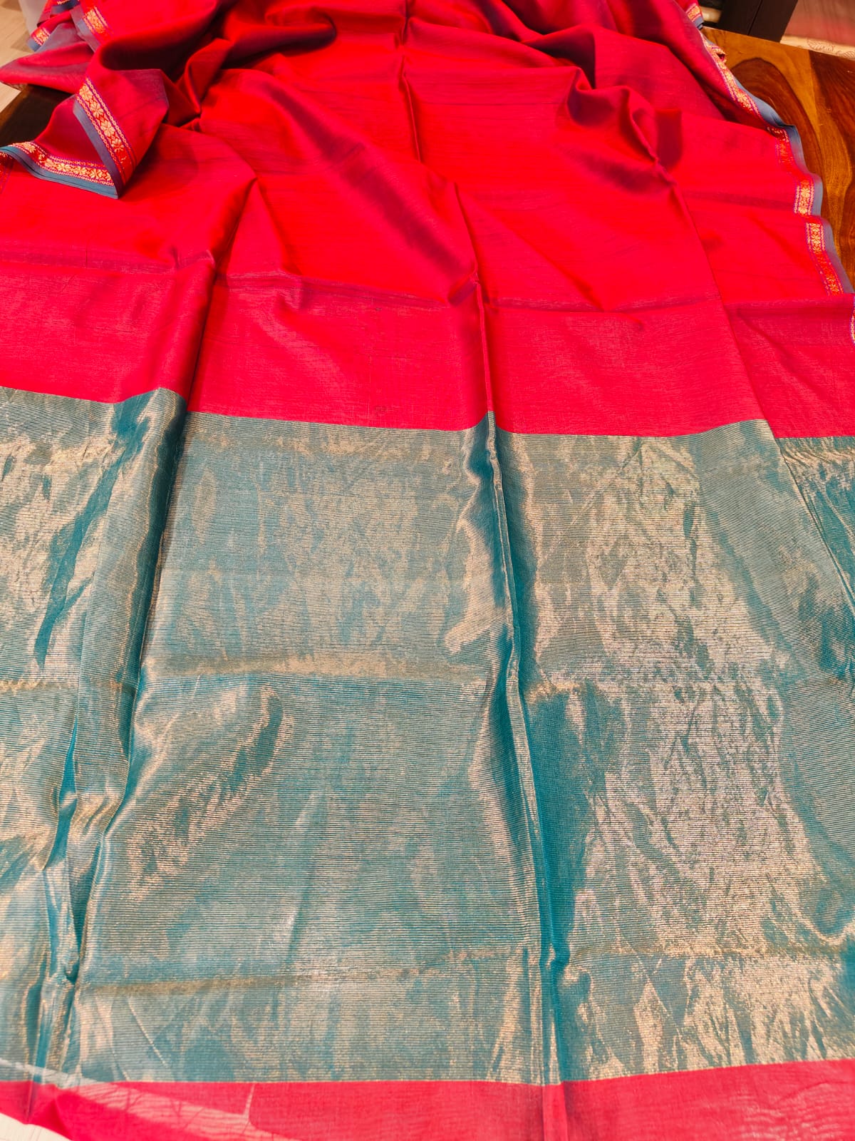 Maheshwari Silk Saree With Contrast Blouse