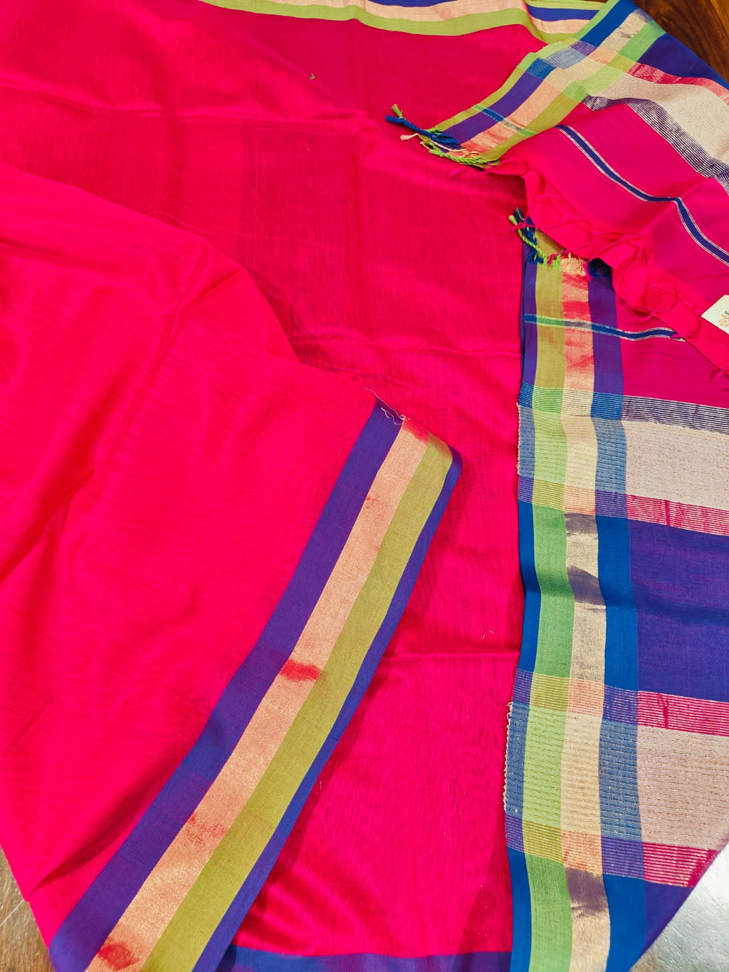 Maheshwari Silk Saree With Contrast Blouse