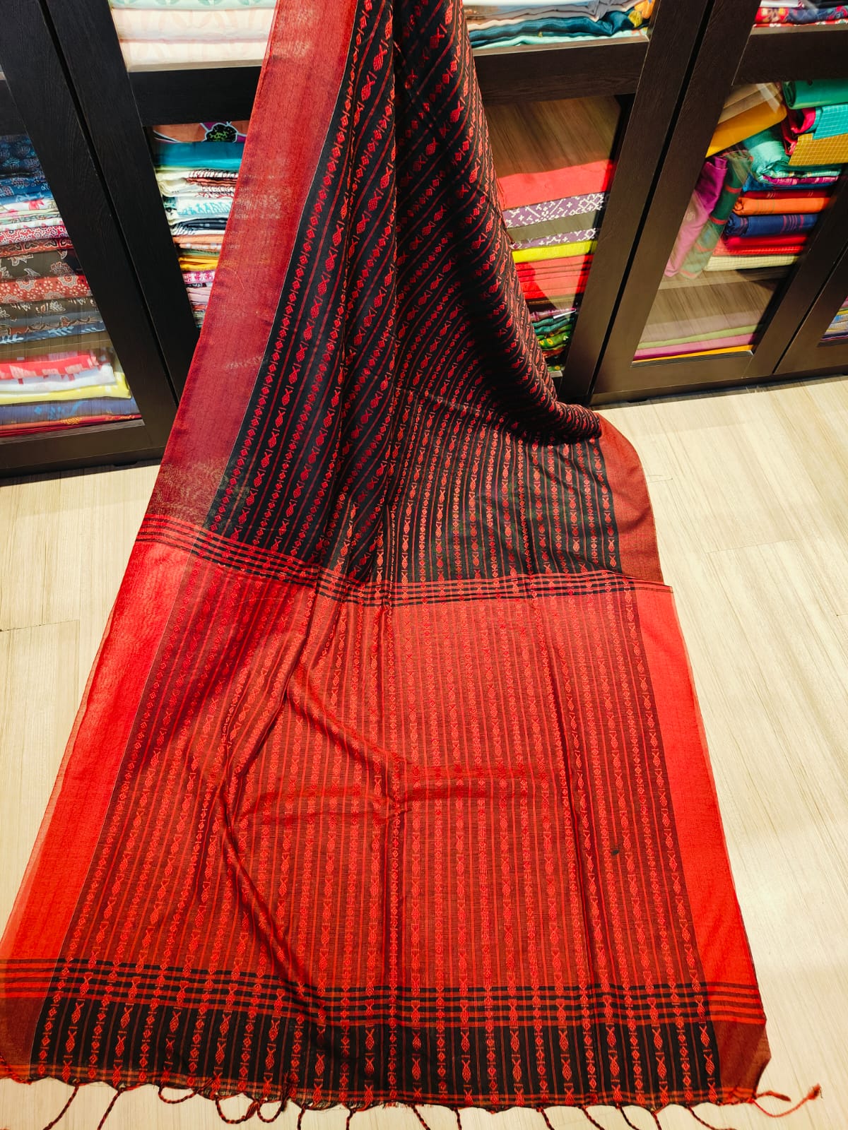 Pure Dhaniya Khali Cotton Sarees With Running Blouse
